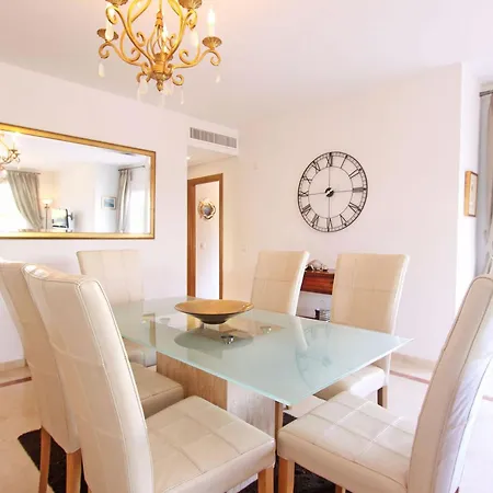 1126 Beachfront High Standard With Terrace Daire Estepona