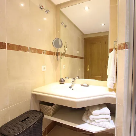 1126 Beachfront High Standard With Terrace Apartment *