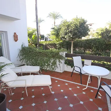 1126 Beachfront High Standard With Terrace Apartment