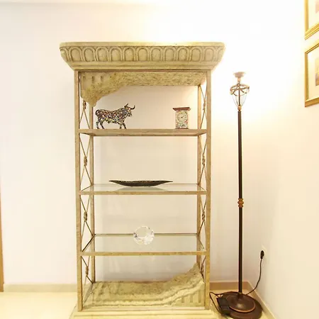 1126 Beachfront High Standard With Terrace *