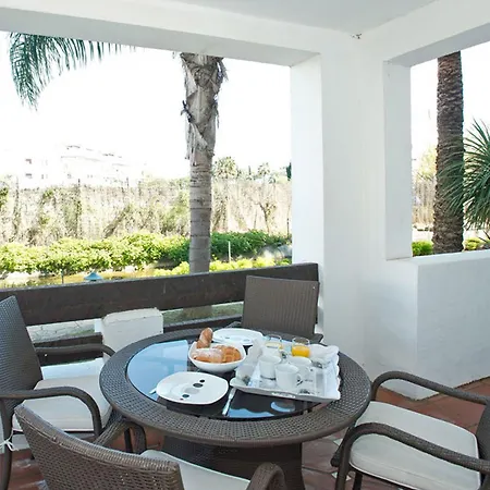 1126 Beachfront High Standard With Terrace Апартаменты Эстепона